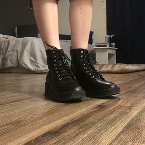 Divided Black Boots H&M